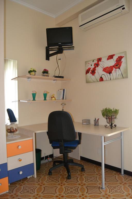 Bed & Breakfast Marena Sant'Agata Li Battiati Habitación foto