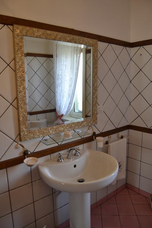 Bed & Breakfast Marena Sant'Agata Li Battiati Habitación foto